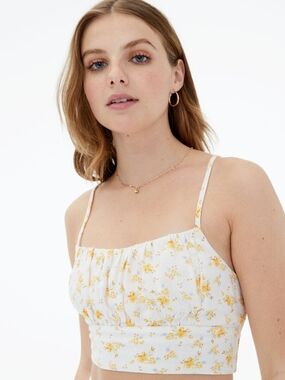 🌼B2G1 3/$20🌼 Aeropostale White and Yellow Floral Crop Top NWOT